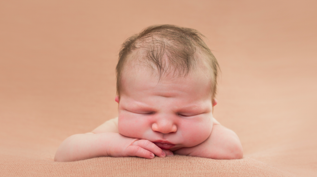 newborn photographer sheffield