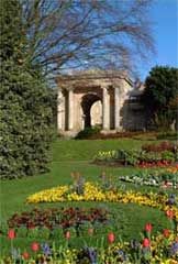 The-Gatehouse-at-Sheffield-Botanical-Gardens--Photo-by-Meg-Jullien-